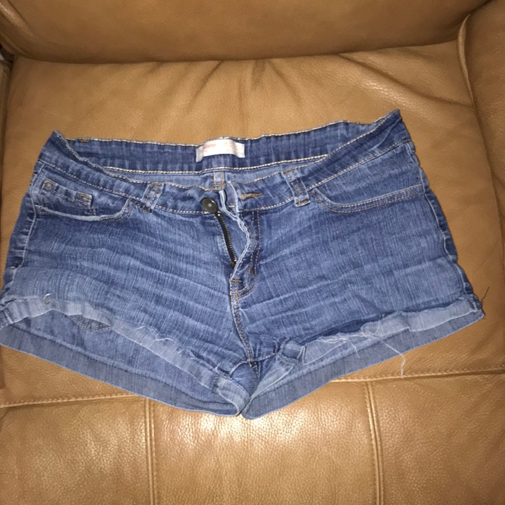 No boundaries short shorts